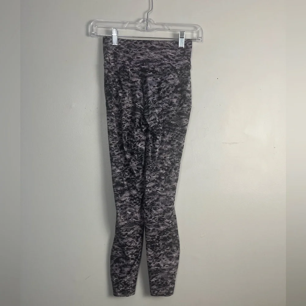 Lululemon Base Pace High-Rise Running Tight Estuary Grey Multi size 2
